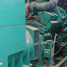 厂家促销660KW进口二手康明斯发电机低价格高性能发电机