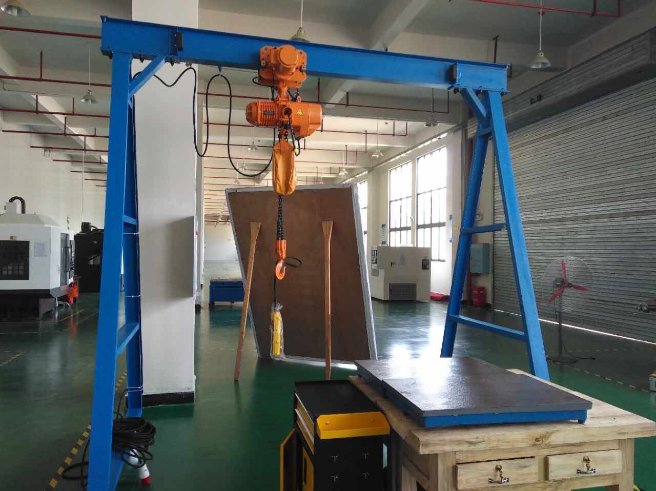 福田移动模具吊架 注塑机装卸模具吊架定做厂家